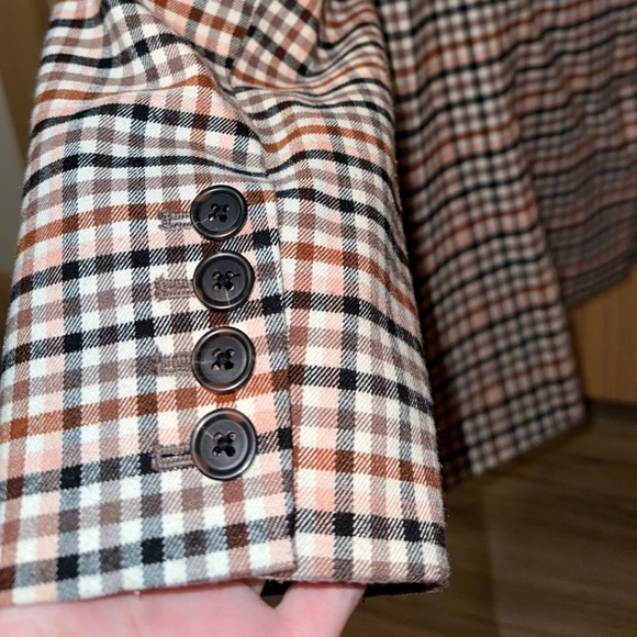 jacket - Picture 4 of 5